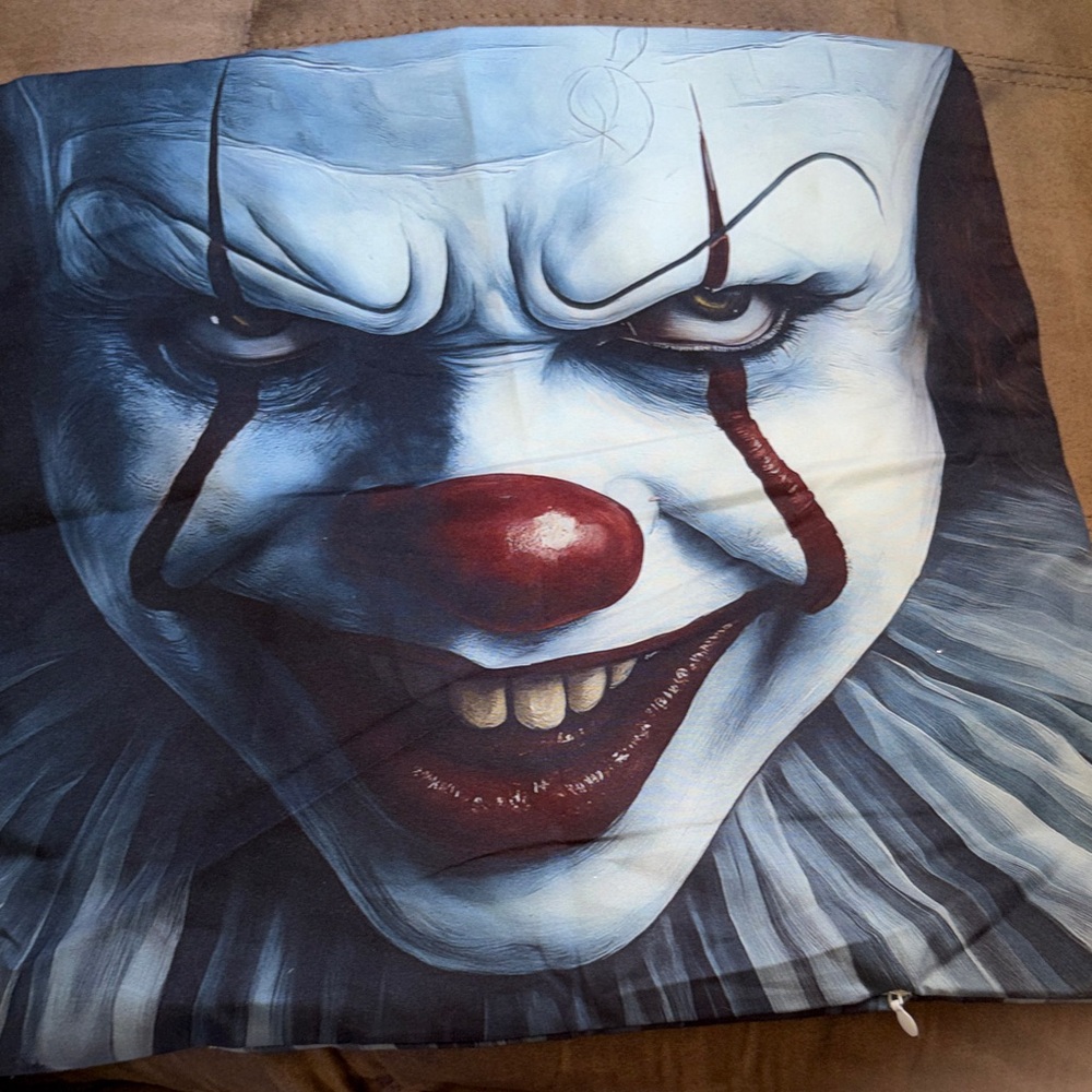 IT the Clown Decorative Pillow Cover